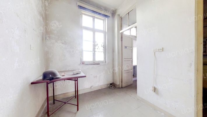 襄城区民主路102小区二手房实景图