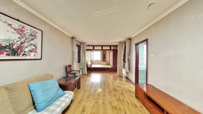 新悦家园二手房实景图