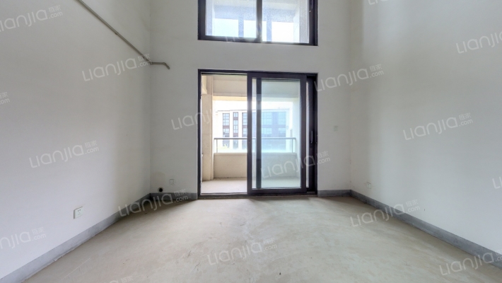 阅山居二手房实景图