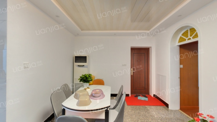 春晖社区二手房实景图