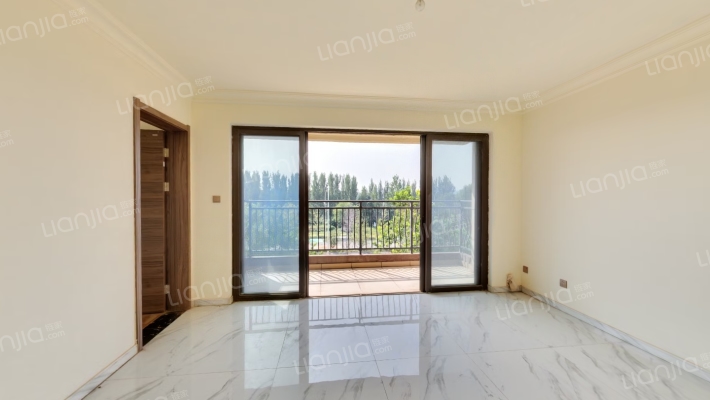 碧桂园中央公园南苑二手房实景图