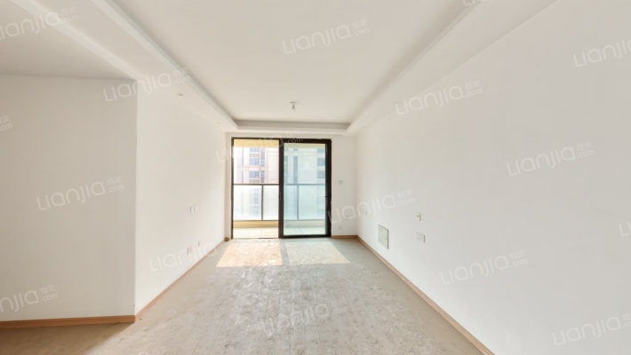 红星天铂二手房实景图