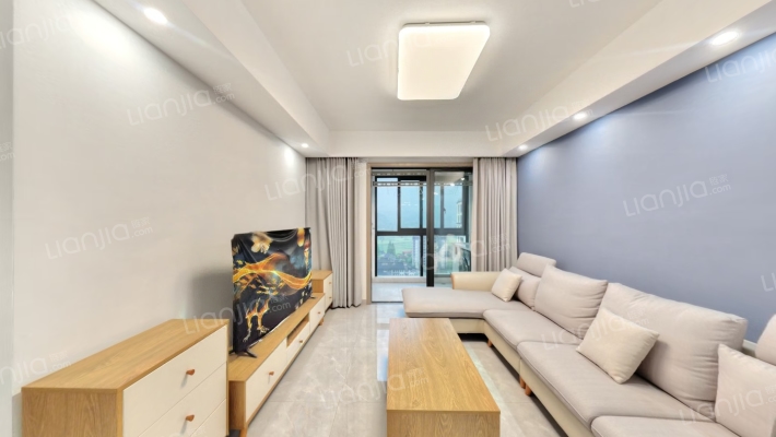 中港罗兰小镇二手房实景图