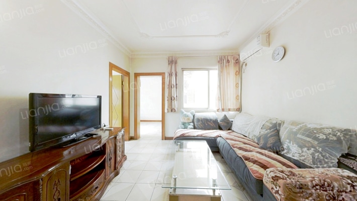 伟伦体校宿舍二手房实景图