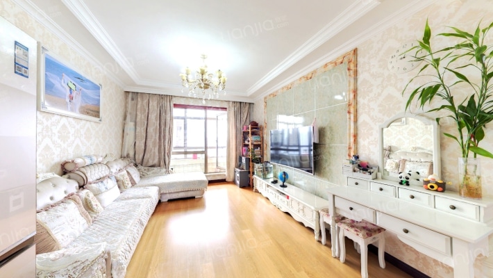 亿锋广场尚苑二手房实景图