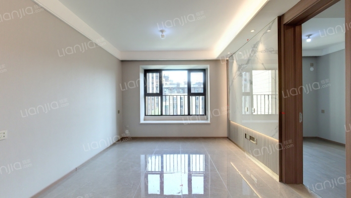 龙湖云河砚二手房实景图