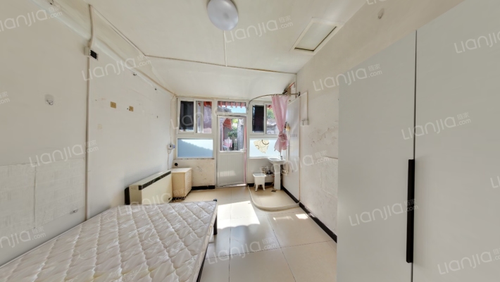 西海南沿二手房实景图