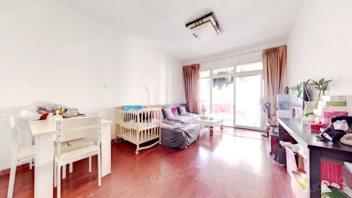 军安卫士花园二手房实景图