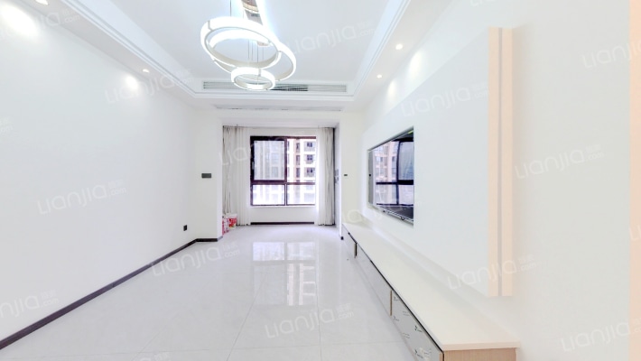 联发龙洲湾一号A区二手房实景图