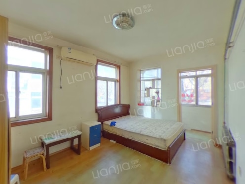 合租·镇江路（市北） 2居室 东卧