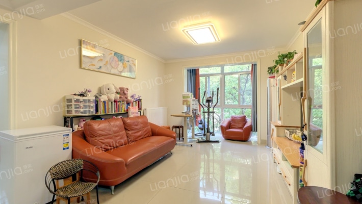 锦虹美苑二手房实景图