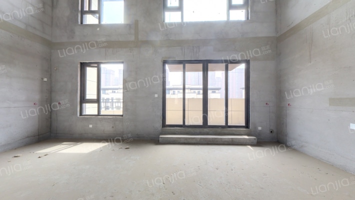 绿地·溱水小镇二手房实景图