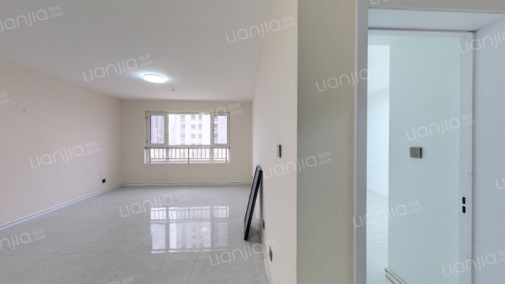 煜利佳苑二手房实景图