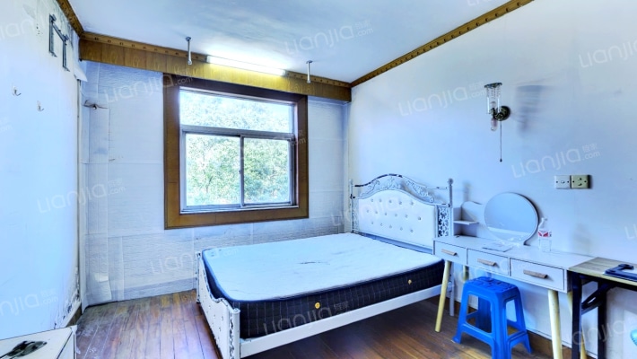 乐都路118弄二手房实景图