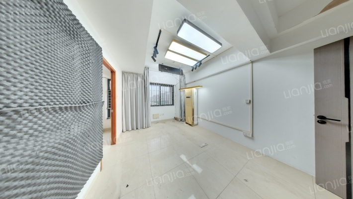 尚领国际二手房实景图