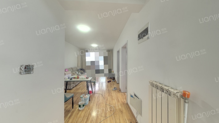 琥珀名郡香颂里二手房实景图