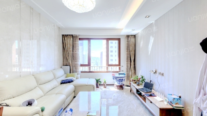 西山甲一号二手房实景图