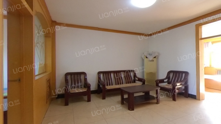 农林114号院二手房实景图