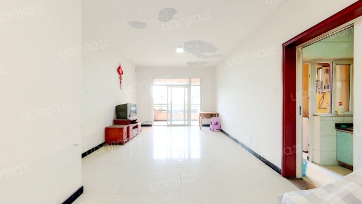 财信上河新界二手房实景图