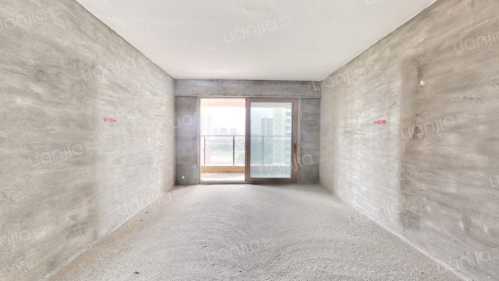 梵高的花园二手房实景图