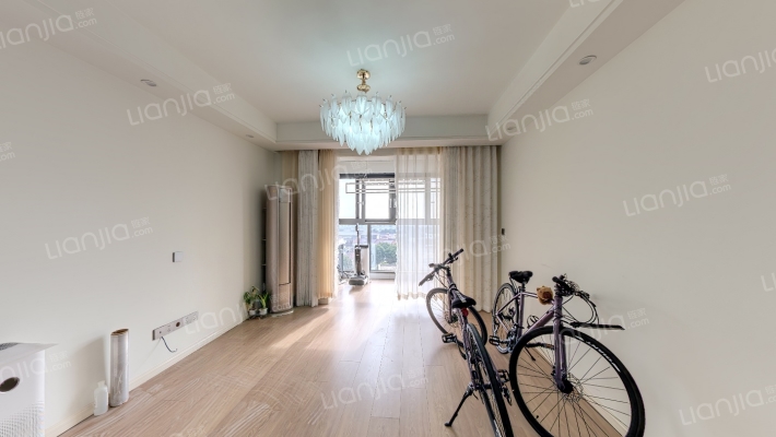 月印万川二手房实景图