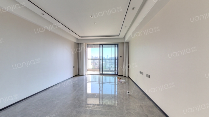 万科新世纪翡翠滨江三期二手房实景图