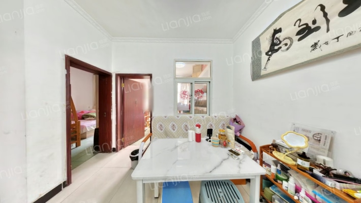 海滩街一号院二手房实景图