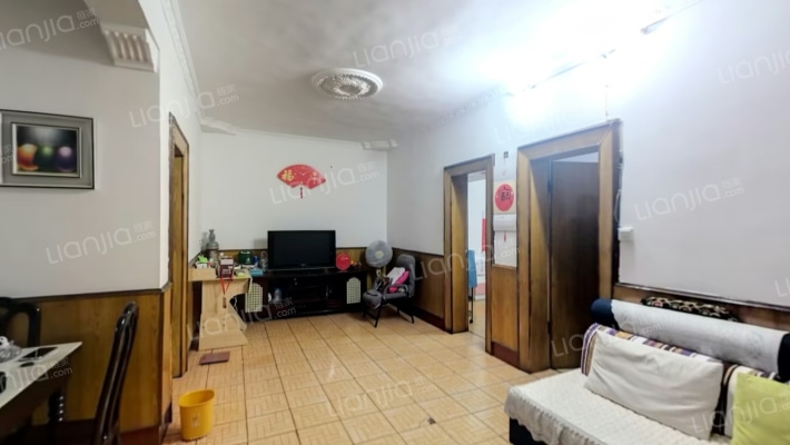 劳保生活小区二手房实景图