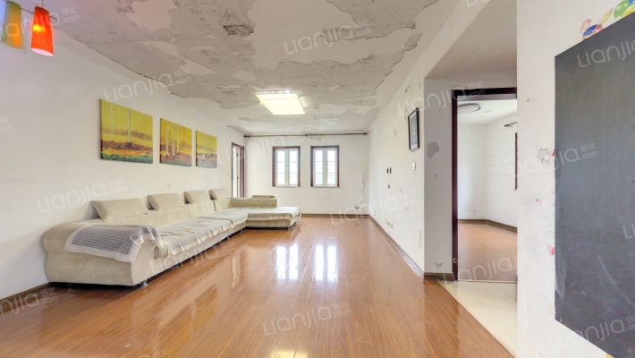 威尼斯水城第六街区二手房实景图