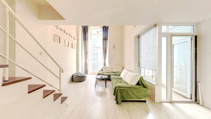 86街公寓U2二手房实景图