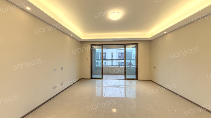 龙湖江与城二手房实景图