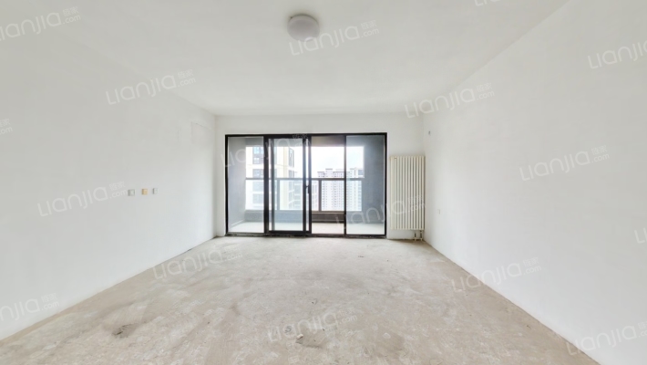 蓝宝湖畔晓风二手房实景图