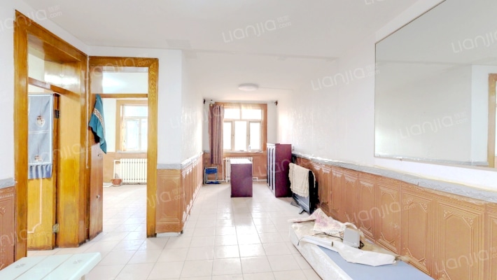 技校院二手房实景图