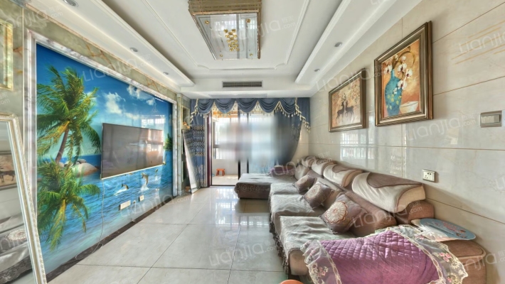 华地翡翠蓝湾二手房实景图