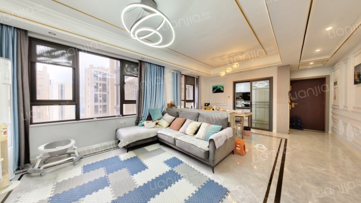 鲁能公馆1区二手房实景图