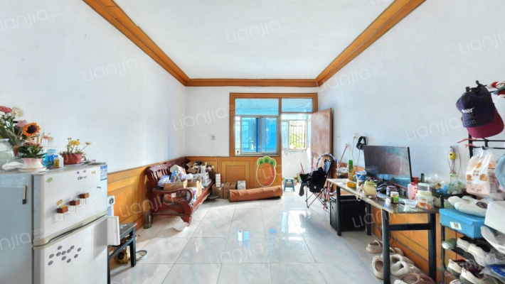 红杏商住楼二手房实景图