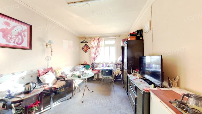 屹东里二手房实景图