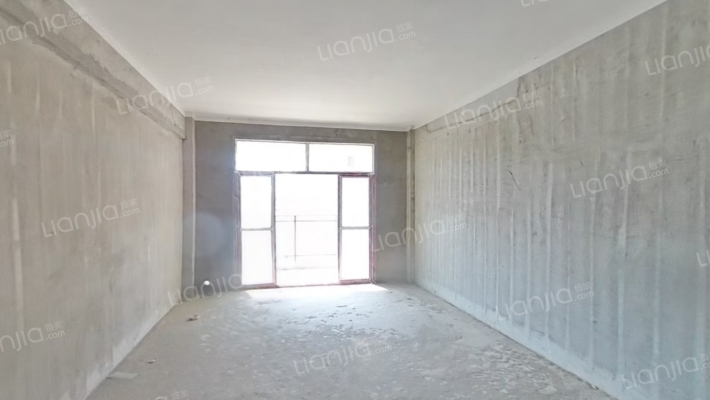 建鑫和园二手房实景图