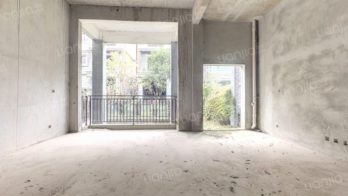 南湖别院一期二手房实景图
