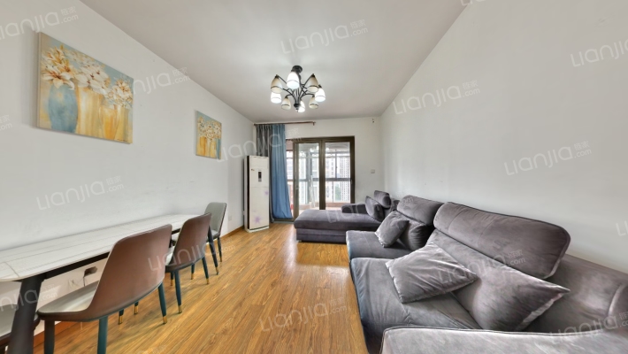 天都花园二手房实景图