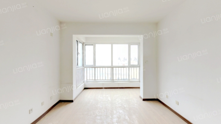 锦绣华庭二手房实景图