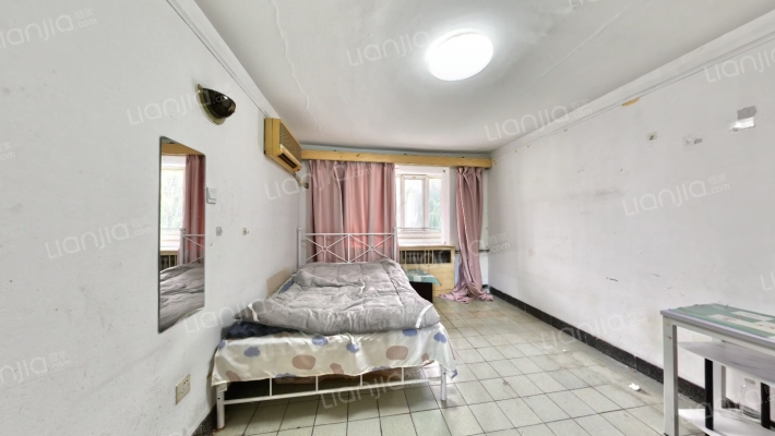 新兴中巷二手房实景图