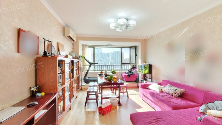 万科红二手房实景图