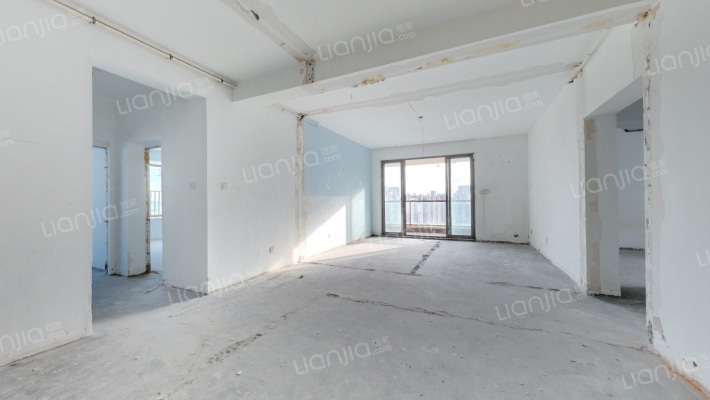 世茂江滨花园峻景湾二手房实景图