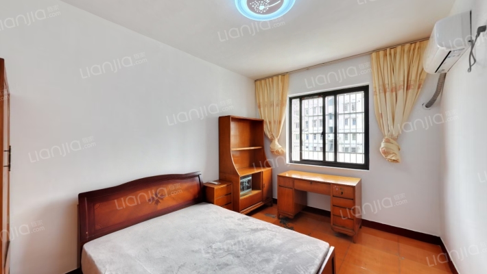 笛扬路二手房实景图