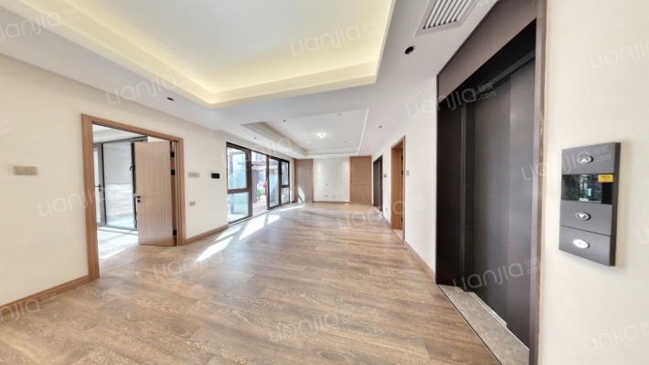 弗农小镇二手房实景图