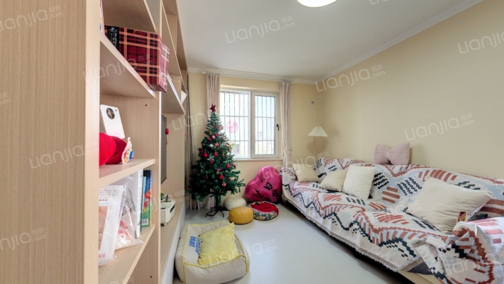 工商局宿舍二手房实景图