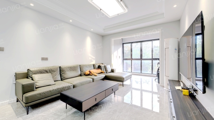 龙腾御锦二手房实景图