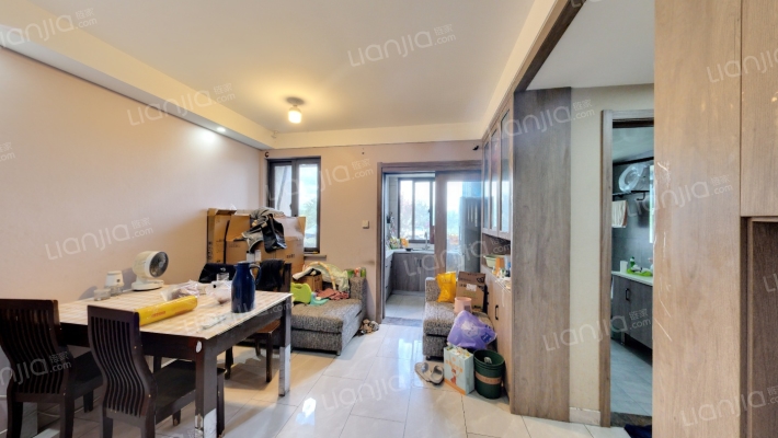 臻之美舍二手房实景图