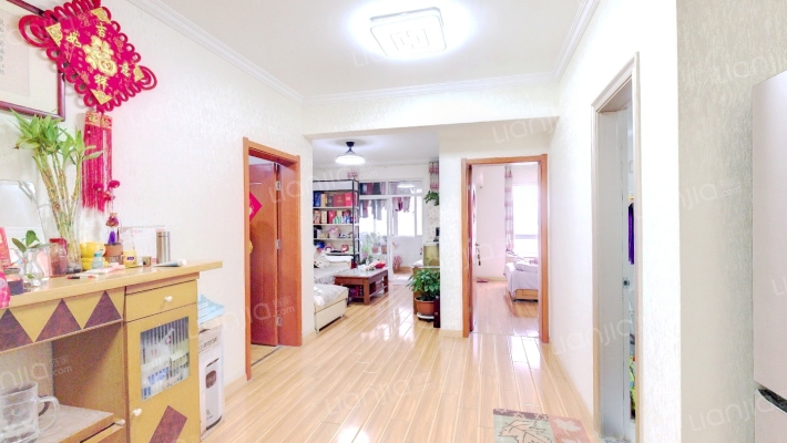 明皇家园二手房实景图